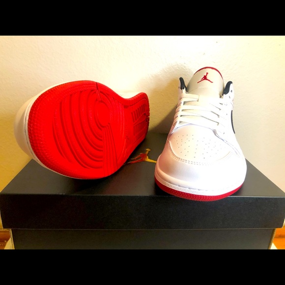 ⚠️SOLD⚠️ Jordan 1 Low “White/Gym Red” Sz 10.5 - Picture 1 of 8